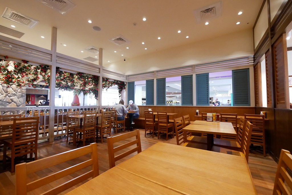 【台中梧棲】Kua-Aina 夏威夷漢堡,連歐巴馬都愛的夏威夷漢堡,還可以欣賞三井outlet無敵海景 @飛天璇的口袋