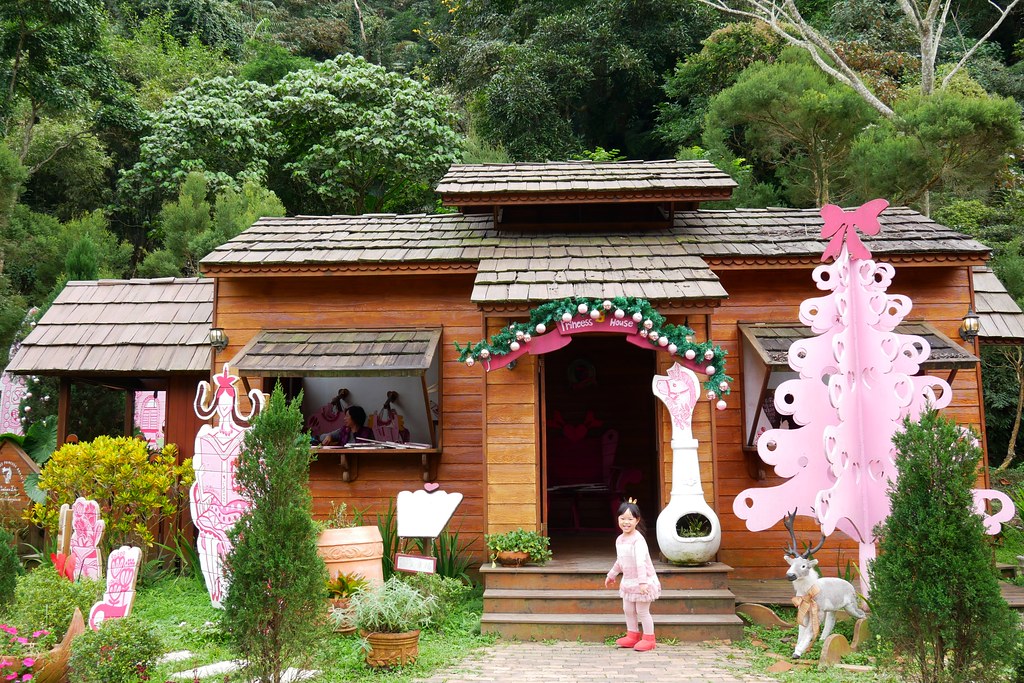 台中新社|安妮公主花園|新社浪漫的粉紅景觀餐廳,親子、情侶假日休閒的好去處 @飛天璇的口袋