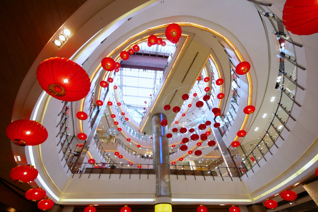 大江購物中心┃桃園旅遊:三大休閒服飾品牌齊聚,結合親子、購物、美食、生活、娛樂,免停車費超貼心,假日全家休閒的好地方 @飛天璇的口袋