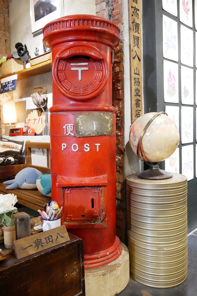 特有種商行|魏德聖導演開的餐廳,從台南搬到台北,結合美食、藝文、電影和音樂 @飛天璇的口袋