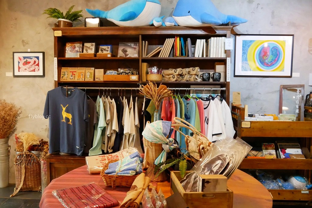 特有種商行|魏德聖導演開的餐廳,從台南搬到台北,結合美食、藝文、電影和音樂 @飛天璇的口袋