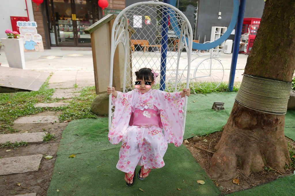 茶二指故事館|超好拍觀光茶園,投進大自然的懷抱,日本和服體驗、茶葉DIY手作課程、可愛彩色水管屋 @飛天璇的口袋