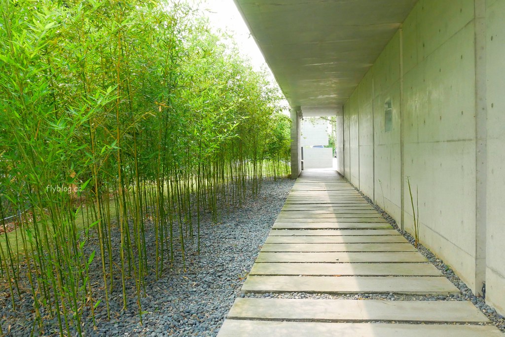 南投草屯|毓繡美術館.2016台灣建築大賞首獎,漂亮的清水模建築工法,南投草屯熱門IG打卡景點(需預約) @飛天璇的口袋