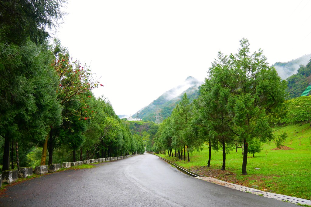 【南投水里】明潭水庫 X 大觀發電廠:在地人推薦南投秘密旅遊景點,還可以品嚐電廠獨家販售枝仔冰 @飛天璇的口袋