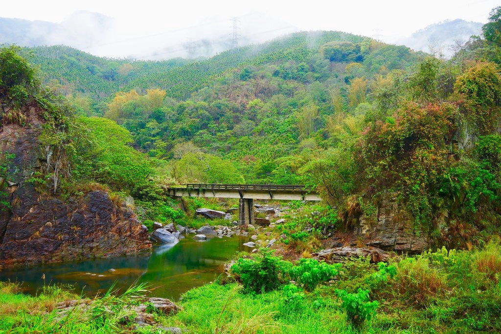 【南投水里】明潭水庫 X 大觀發電廠:在地人推薦南投秘密旅遊景點,還可以品嚐電廠獨家販售枝仔冰 @飛天璇的口袋