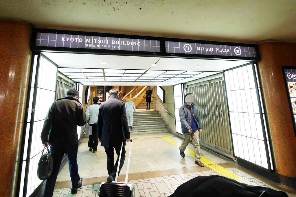 日本京都|東橫INN京都烏丸四条.京都市區住宿推薦,地鐵四条站一出站就抵達 @飛天璇的口袋