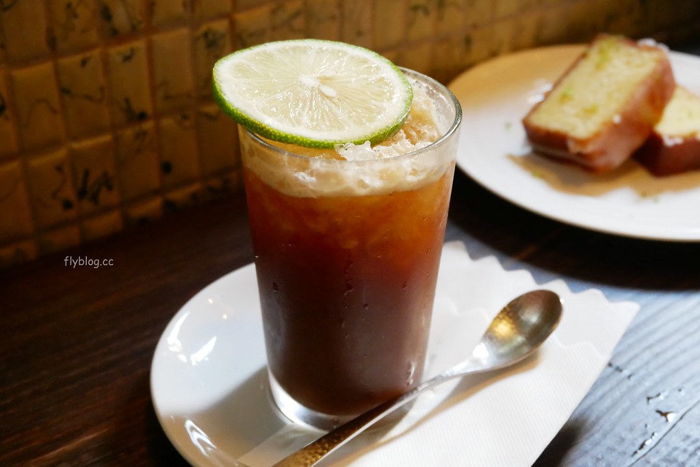 布魯本咖啡|傳說中可以媲美Lady M的千層蛋糕,每天都有不同的隱藏版口味 @飛天璇的口袋