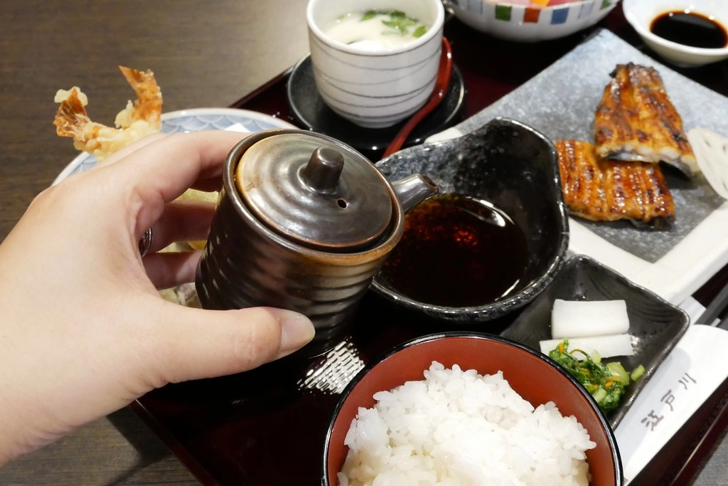 江戶川鰻魚飯|來自日本京都的60年超人氣老店,海外一號店進駐台北免出國就吃的到 @飛天璇的口袋