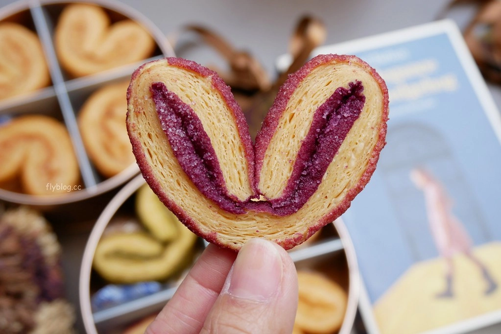 台中西區|甜忌廉鐵盒蝴蝶酥.香港超人氣點心台中也買的到,不一樣的台中伴手禮推薦 @飛天璇的口袋