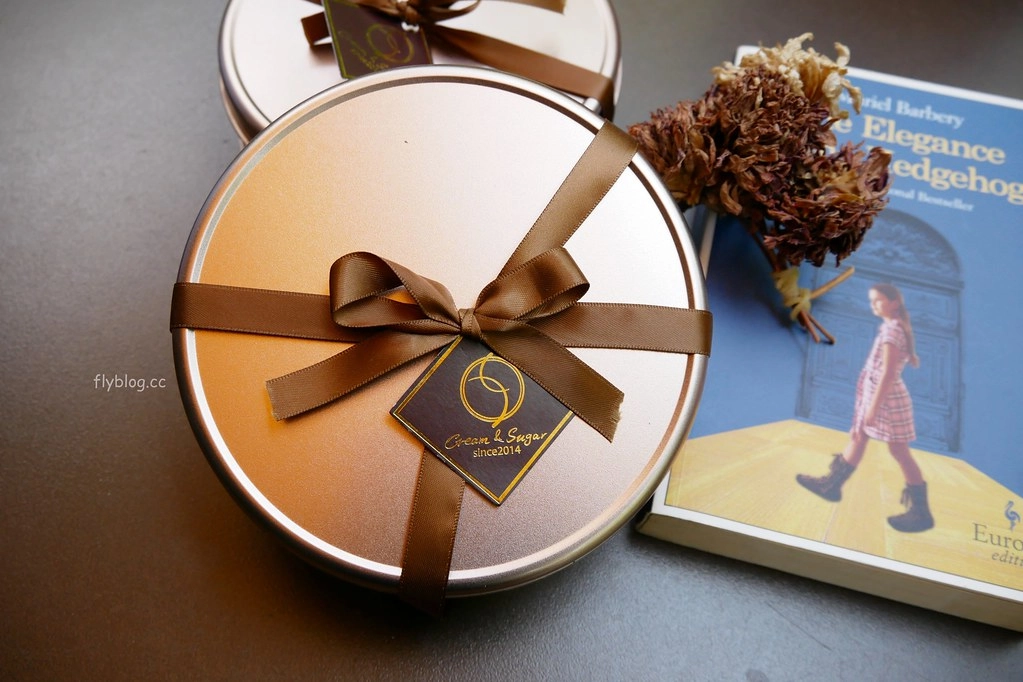 台中西區|甜忌廉鐵盒蝴蝶酥.香港超人氣點心台中也買的到,不一樣的台中伴手禮推薦 @飛天璇的口袋