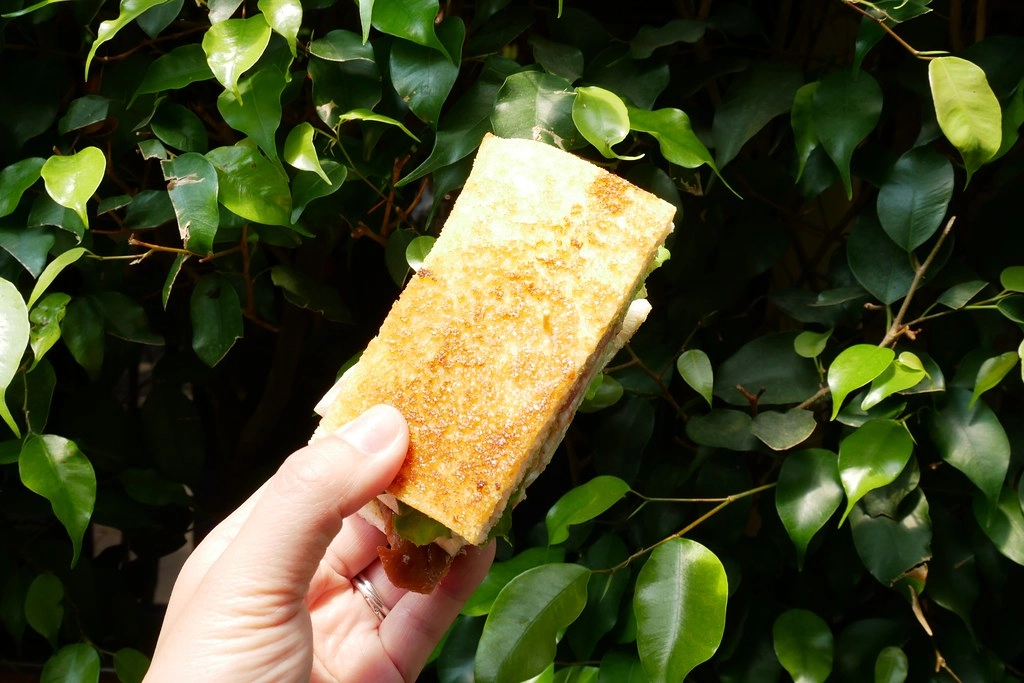 台中北區|三明主義,創意焦糖外皮好特別,口味鹹甜鹹甜好滋味 @飛天璇的口袋