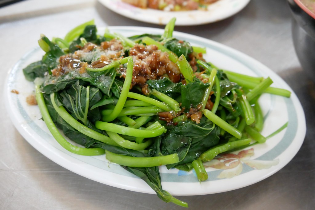 台中西區|味香鮮肉湯圓.第五市場20幾年傳統麵店,還有古早味三種冰 @飛天璇的口袋