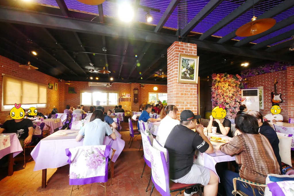 【苗栗西湖】噢哈娜咖啡屋,浪漫紫色愛情傘、夢幻紫色步道、季節限定紫藤花…苗栗情侶約會親子旅遊的好地方 @飛天璇的口袋