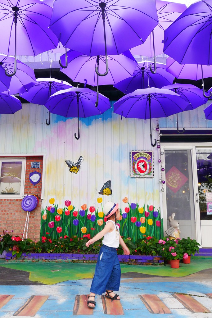 【苗栗西湖】噢哈娜咖啡屋,浪漫紫色愛情傘、夢幻紫色步道、季節限定紫藤花…苗栗情侶約會親子旅遊的好地方 @飛天璇的口袋