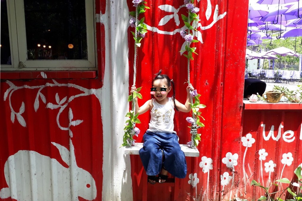 【苗栗西湖】噢哈娜咖啡屋,浪漫紫色愛情傘、夢幻紫色步道、季節限定紫藤花…苗栗情侶約會親子旅遊的好地方 @飛天璇的口袋