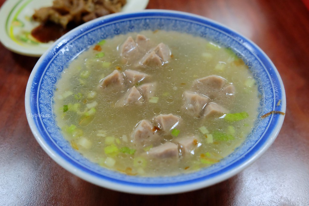 苗栗三義|賴新魁麵館.在地傳承70年的客家小吃店,三義地區必吃美食推薦 @飛天璇的口袋