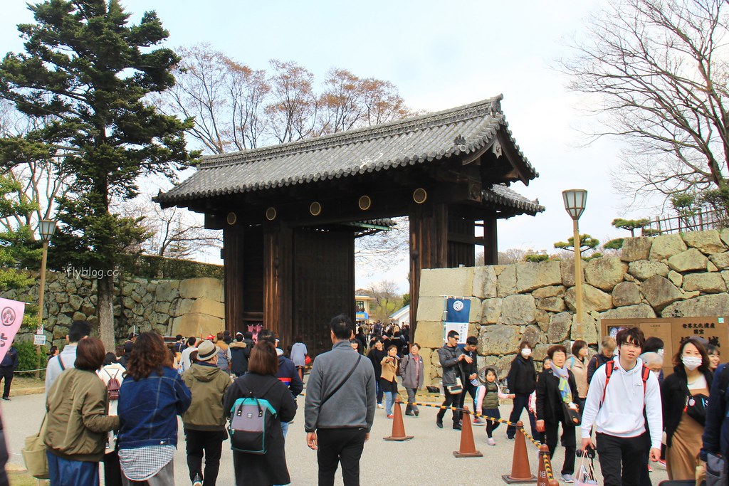 日本兵庫|姬路城,日本第一大名城,雪白外觀又稱白鷺城(含交通方式、美食推薦、拍照地點) @飛天璇的口袋