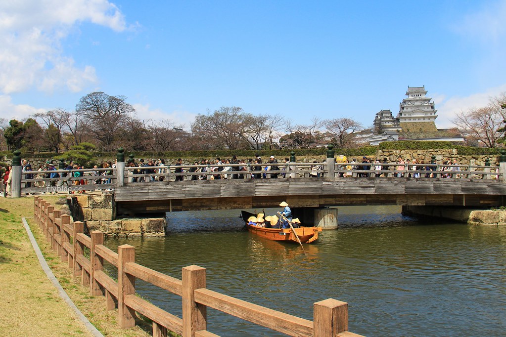 日本兵庫|姬路城,日本第一大名城,雪白外觀又稱白鷺城(含交通方式、美食推薦、拍照地點) @飛天璇的口袋