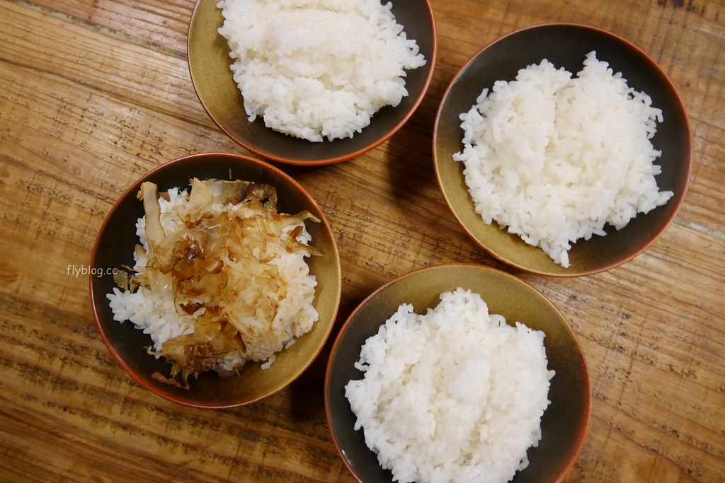 食不厭┃金瓜石美食:九份金瓜石的深夜食堂,位於山裡的隱藏版美食,Google評價4.4顆星 @飛天璇的口袋