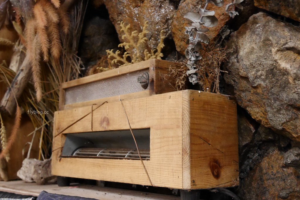 食不厭┃金瓜石美食:九份金瓜石的深夜食堂,位於山裡的隱藏版美食,Google評價4.4顆星 @飛天璇的口袋