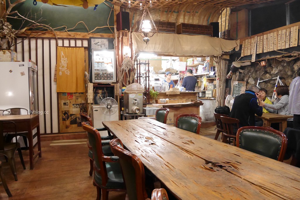 食不厭┃金瓜石美食:九份金瓜石的深夜食堂,位於山裡的隱藏版美食,Google評價4.4顆星 @飛天璇的口袋