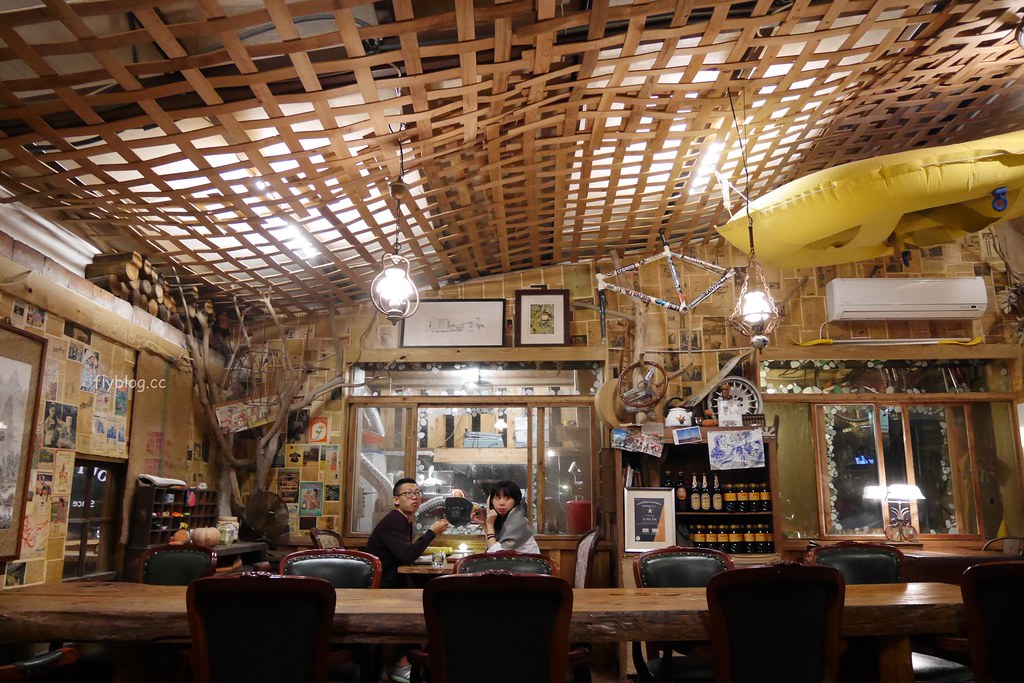 食不厭┃金瓜石美食:九份金瓜石的深夜食堂,位於山裡的隱藏版美食,Google評價4.4顆星 @飛天璇的口袋