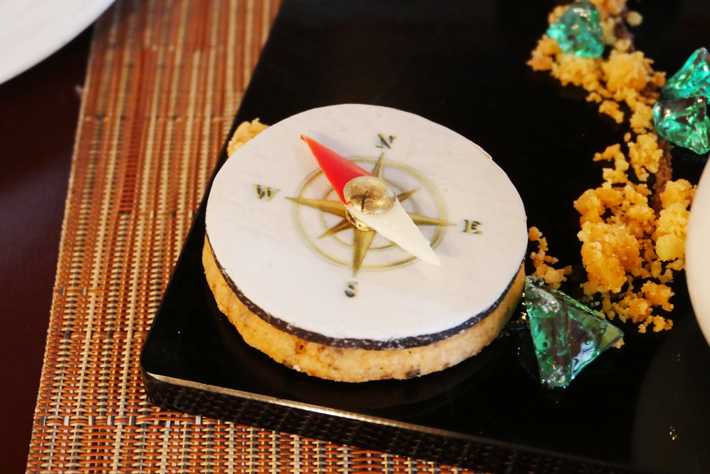 亞都麗緻大飯店巴賽麗廳|暑假瘋科幻下午茶!地心歷險記華麗啟程 X 主廚冰島鹹點探索北國美味 X 造型甜點共譜文學瑰麗篇章 @飛天璇的口袋