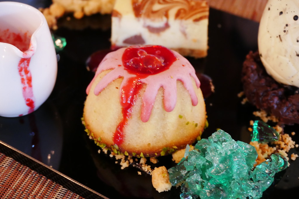 亞都麗緻大飯店巴賽麗廳|暑假瘋科幻下午茶!地心歷險記華麗啟程 X 主廚冰島鹹點探索北國美味 X 造型甜點共譜文學瑰麗篇章 @飛天璇的口袋