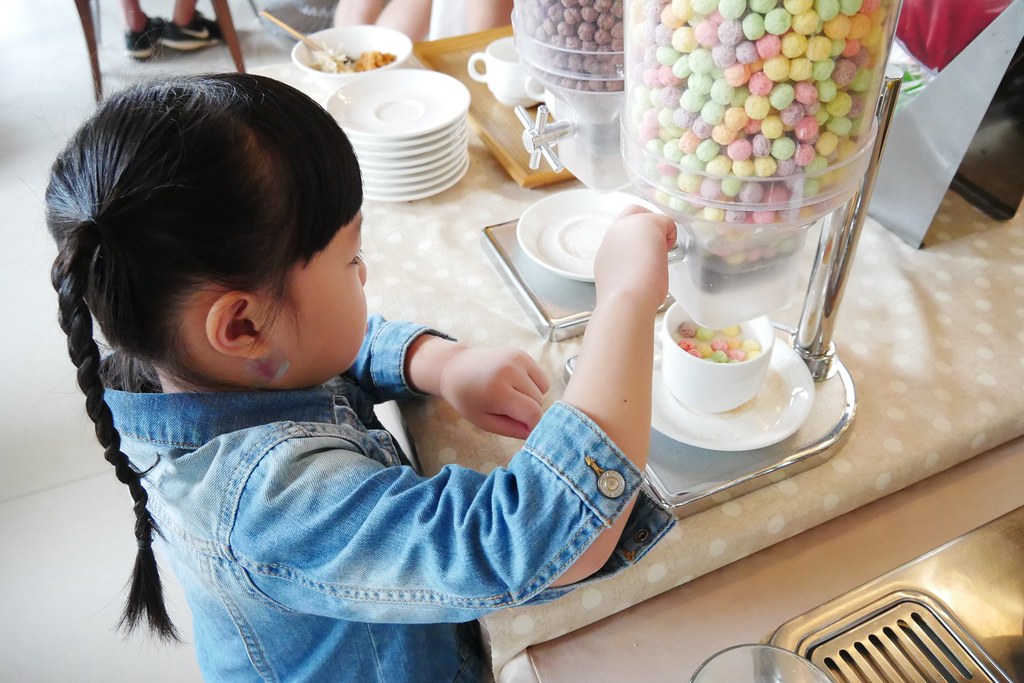 【嘉義東區】繪日之丘天成文旅:超唯美親子飯店,房間附溜滑梯小帳篷,還有超大浴缸可以泡澡 @飛天璇的口袋
