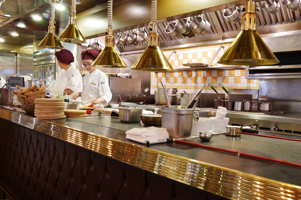 台北中山|亞都麗緻大飯店,迎接瘋狂暑假季,親子套房還有可愛的帳篷、點心籃、過夜包 @飛天璇的口袋