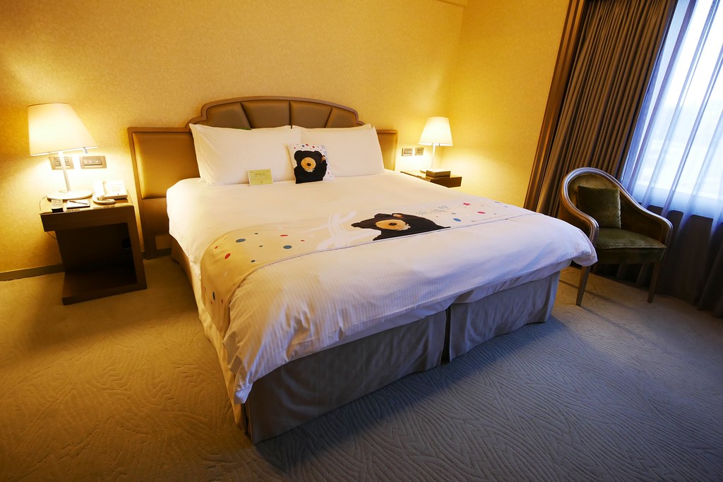 台北中山|亞都麗緻大飯店,迎接瘋狂暑假季,親子套房還有可愛的帳篷、點心籃、過夜包 @飛天璇的口袋