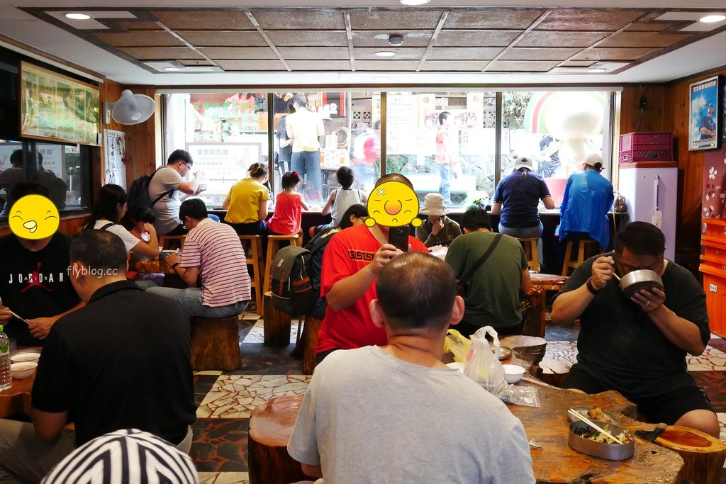 嘉義竹崎|奮起湖戰斧軟燒肉,懷舊便當飄香奮起湖,承傳80年的好味道 @飛天璇的口袋