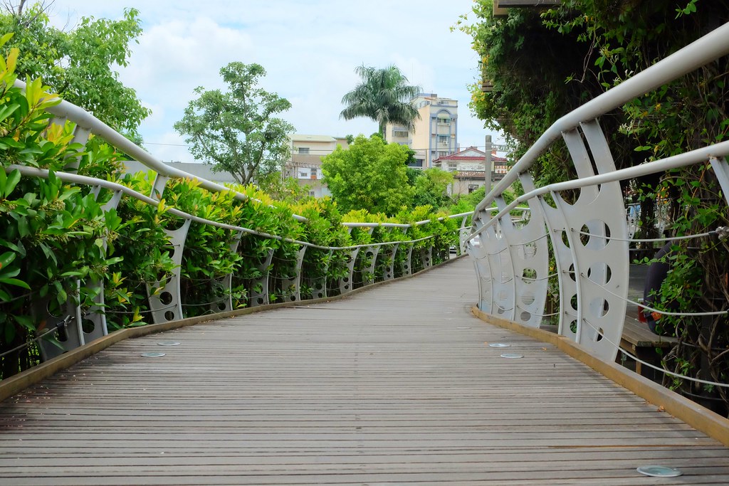 嘉義東區|森林之歌.IG網美打卡嘉義熱門景點,漂亮又浪漫的裝置藝術 @飛天璇的口袋