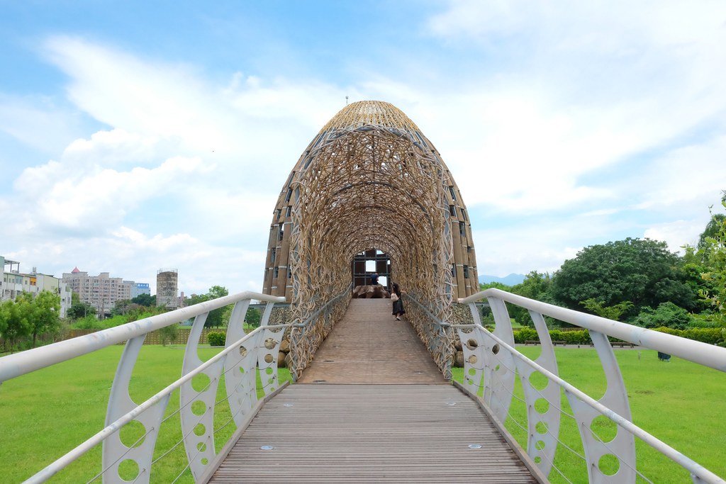 嘉義東區|森林之歌.IG網美打卡嘉義熱門景點,漂亮又浪漫的裝置藝術 @飛天璇的口袋