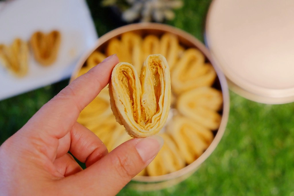 台中西屯|酒飽甜製菓所.100%日本鳥越麵粉製作,好吃又可愛的微笑蛋捲 @飛天璇的口袋