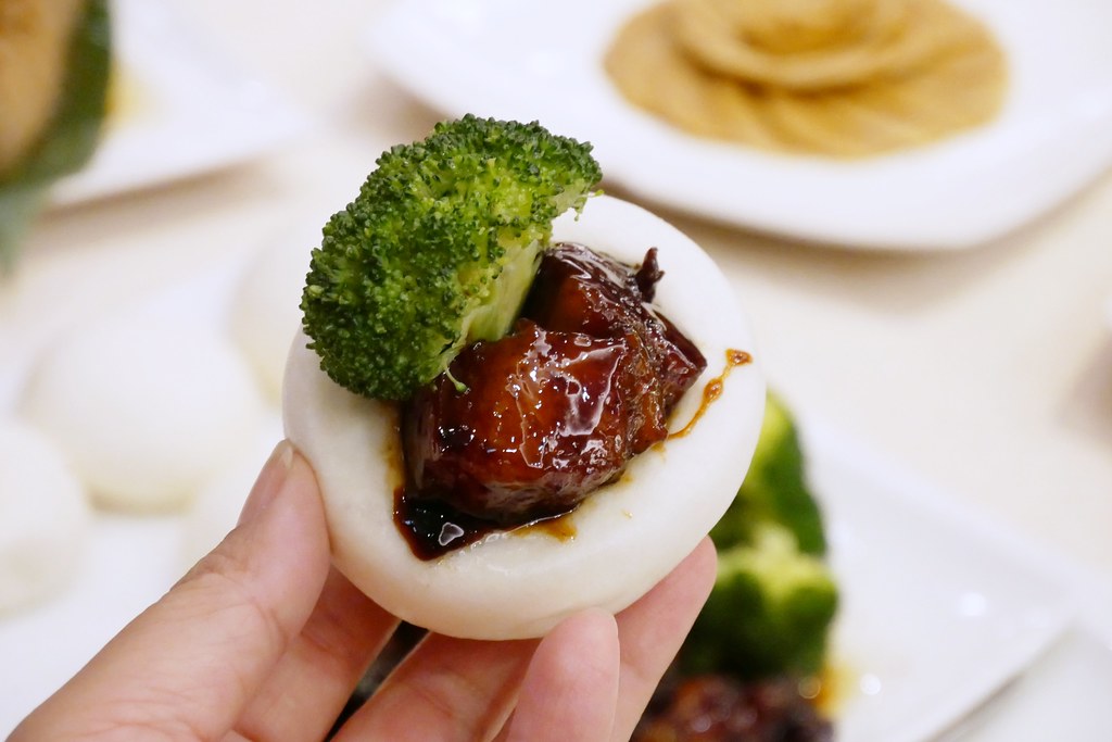 福容大飯店阿基師藝文茶樓⎜桃園美食:宜蘭溫泉養殖櫻桃鴨,手作京式片皮鴨一鴨三吃 @飛天璇的口袋