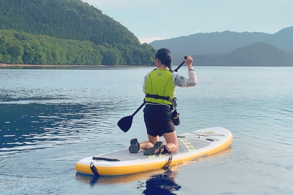 日本秋田|田澤湖.日本最深的湖泊,最夯的SUP立槳體驗 @飛天璇的口袋