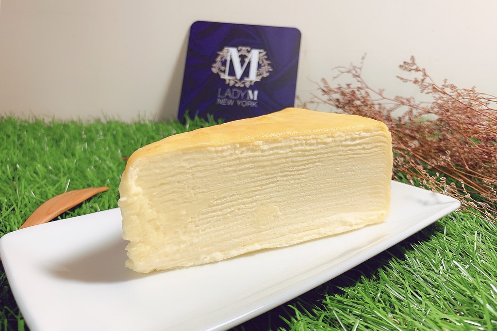 台中Lady M千層蛋糕|紐約殿堂級千層蛋糕進駐台中,新光三越一樓還有台中限定獨家口味 @飛天璇的口袋