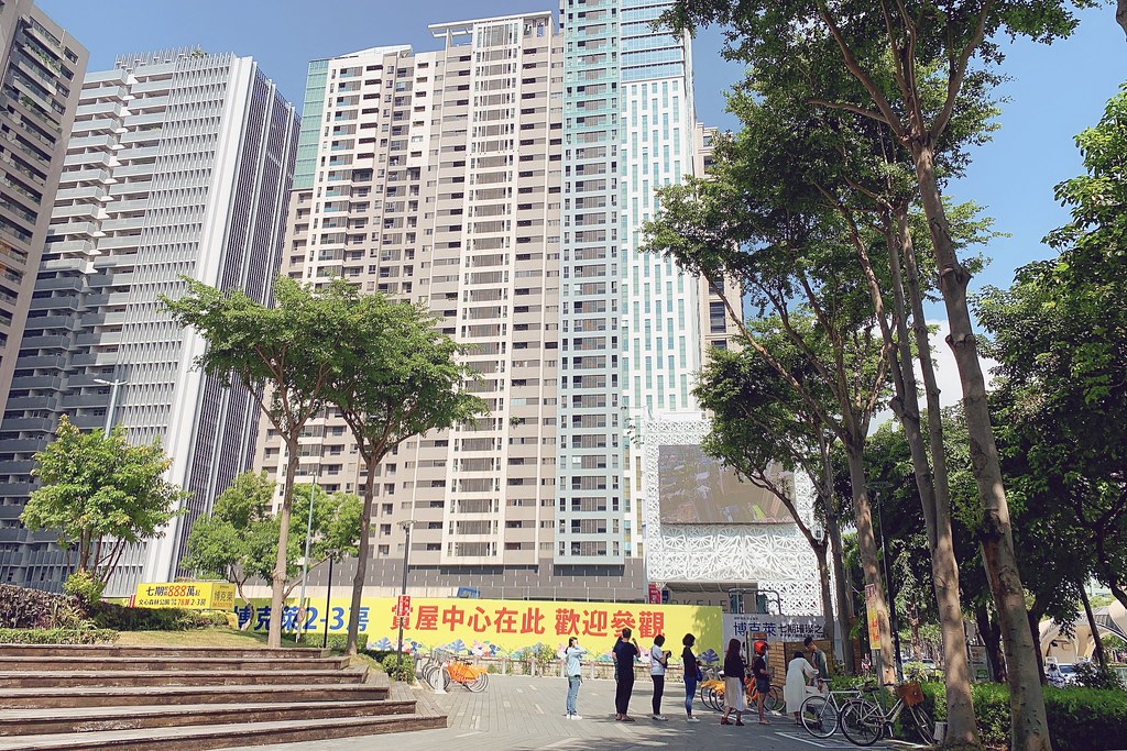 No.09網路甜點工作室:台中熱門宅配網購甜點,生乳捲和達克瓦滋好吃清爽不甜膩 @飛天璇的口袋