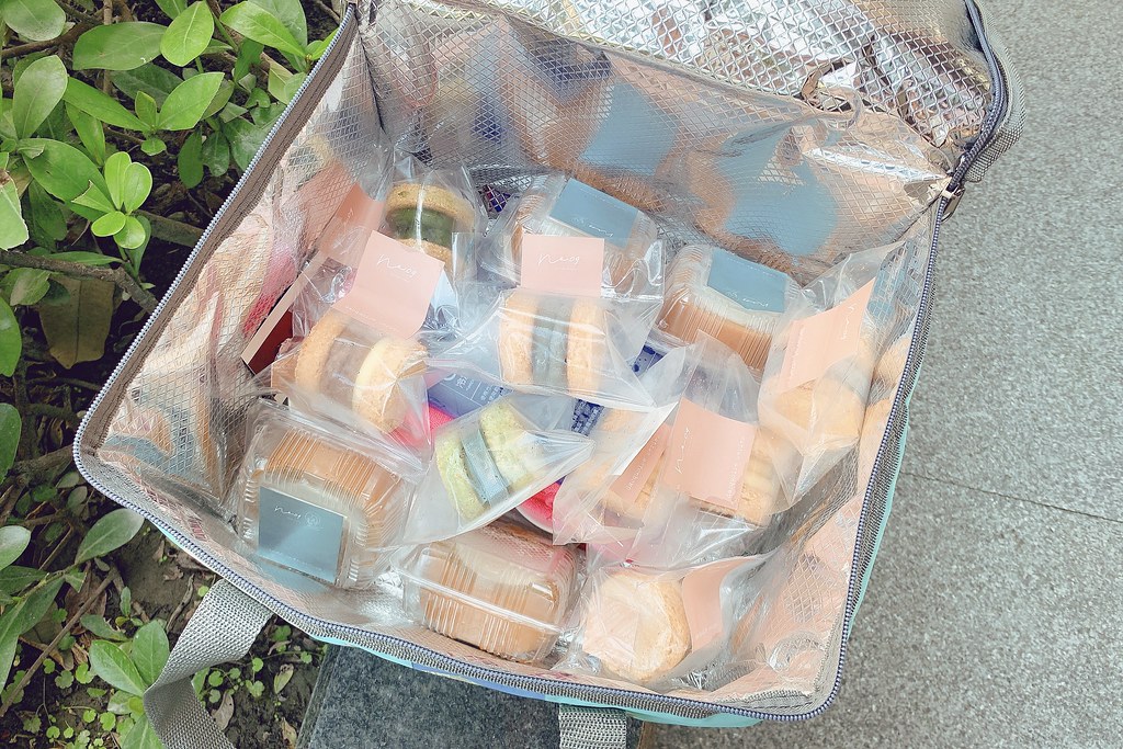 No.09網路甜點工作室:台中熱門宅配網購甜點,生乳捲和達克瓦滋好吃清爽不甜膩 @飛天璇的口袋