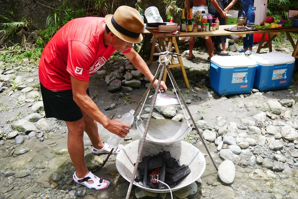 花蓮壽豐|溪畔餐桌|秘境豪華BBQ野炊體驗,專人野溪搭帳篷帶溯溪,花蓮超浮誇溪邊下午茶 @飛天璇的口袋