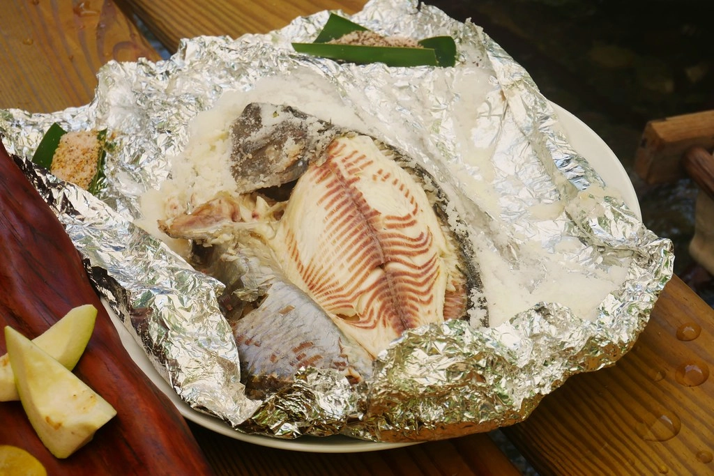 花蓮壽豐|溪畔餐桌|秘境豪華BBQ野炊體驗,專人野溪搭帳篷帶溯溪,花蓮超浮誇溪邊下午茶 @飛天璇的口袋