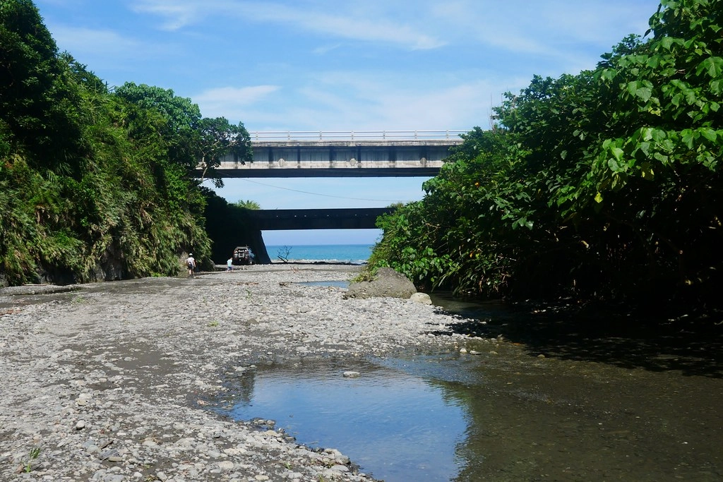 花蓮壽豐|溪畔餐桌|秘境豪華BBQ野炊體驗,專人野溪搭帳篷帶溯溪,花蓮超浮誇溪邊下午茶 @飛天璇的口袋