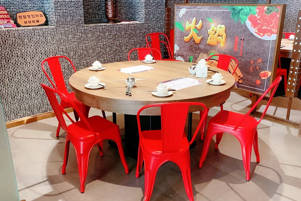 金磚柴火火焰烤鴨┃台中西屯:全聚德技法櫻桃鴨11吃,超人氣烤鴨餐廳進駐中科商圈 @飛天璇的口袋