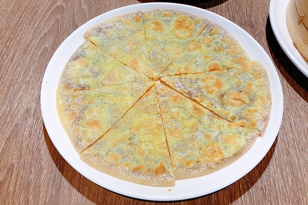 金磚柴火火焰烤鴨┃台中西屯:全聚德技法櫻桃鴨11吃,超人氣烤鴨餐廳進駐中科商圈 @飛天璇的口袋