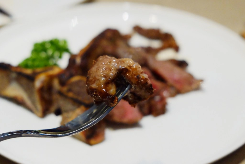 The Wang|台中米其林餐盤推介,28天乾式熟成丁骨牛排 @飛天璇的口袋