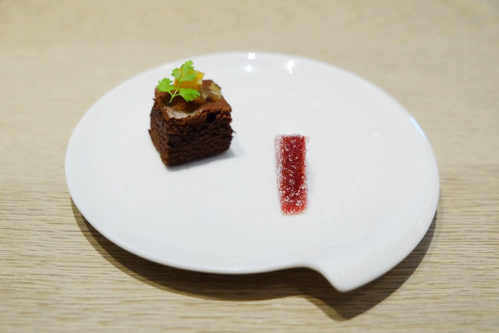 The Wang|台中米其林餐盤推介,28天乾式熟成丁骨牛排 @飛天璇的口袋