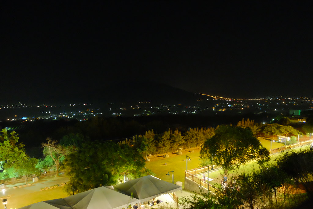 台中后里|星月大地.吃美食泡溫泉,露營烤肉賞夜景 @飛天璇的口袋