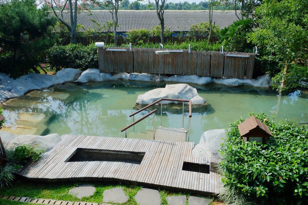 台中后里|星月大地.吃美食泡溫泉,露營烤肉賞夜景 @飛天璇的口袋