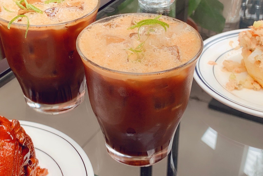 台北大安|Fly Cafe,眾多朋友推薦第一名的蒼蠅哥肉桂捲,西西里咖啡也是人氣必點 @飛天璇的口袋